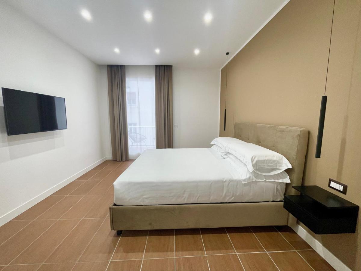 Aroma Apartment, Maschio Angioino-Porto Di Napoli エクステリア 写真